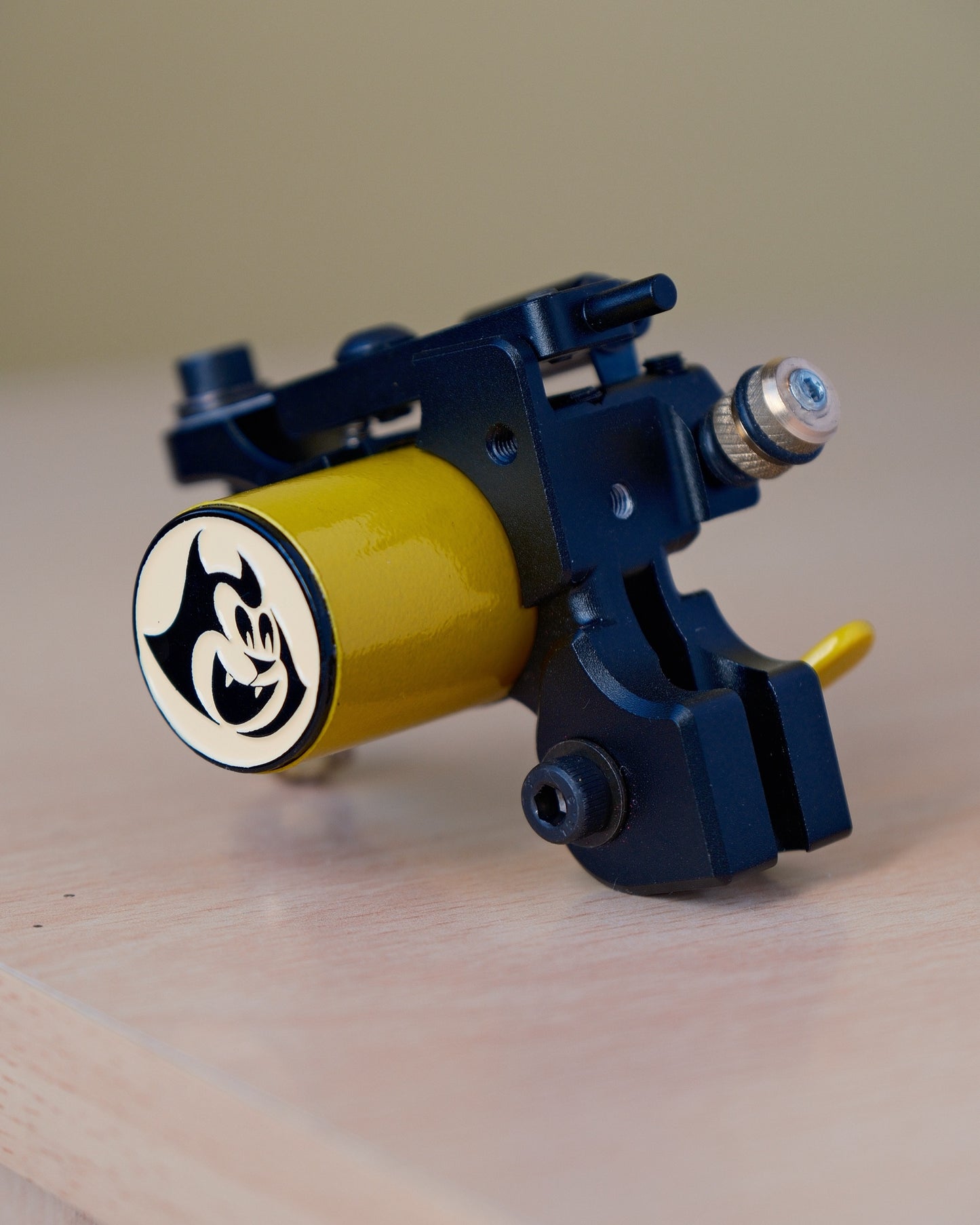 Brutale Mark 4 CLIPCORD