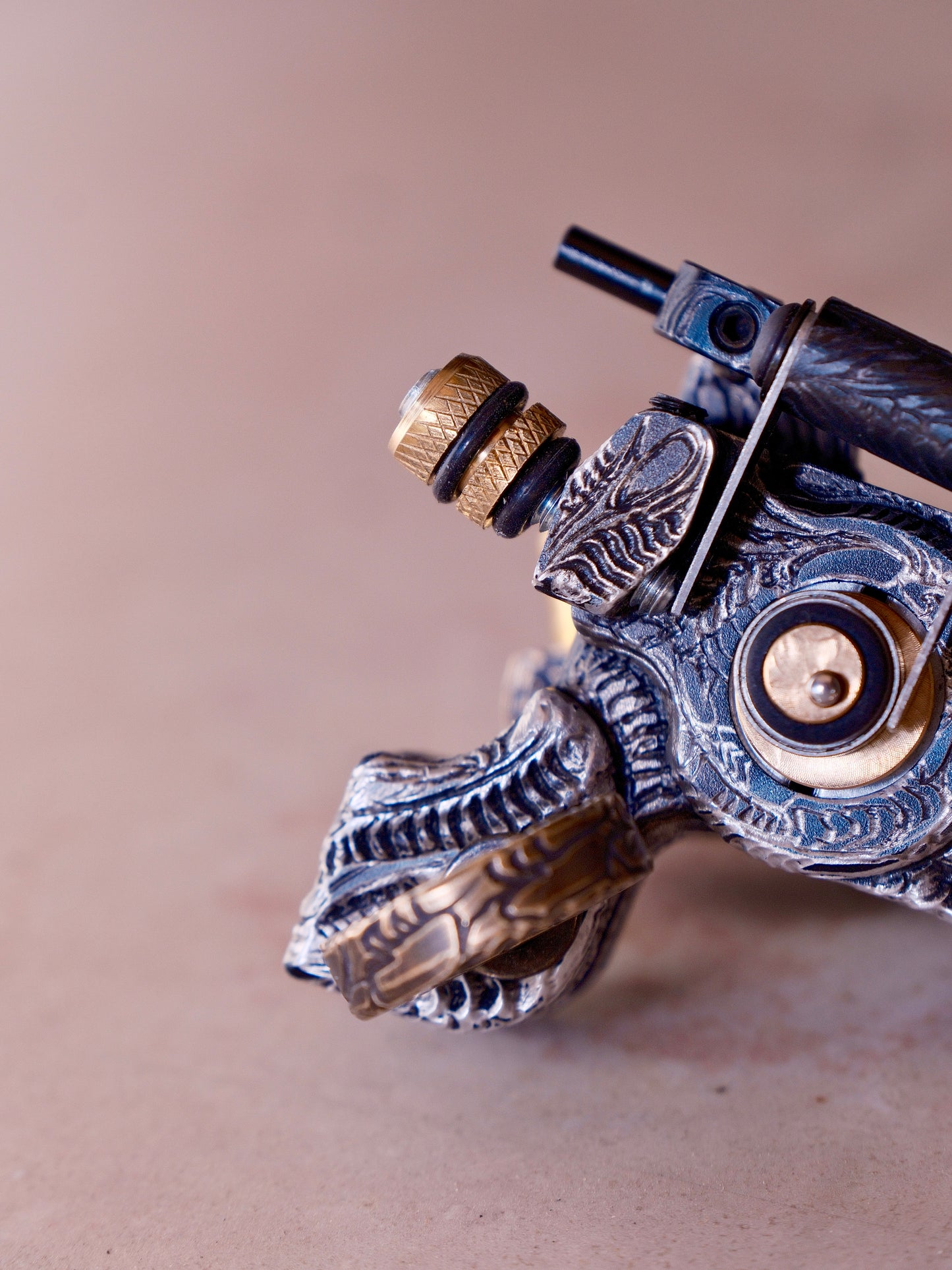 Esemplare unico- Brutale Mark 4 incisa a mano da STM tattoo machine (CLIPCORD/RCA) -