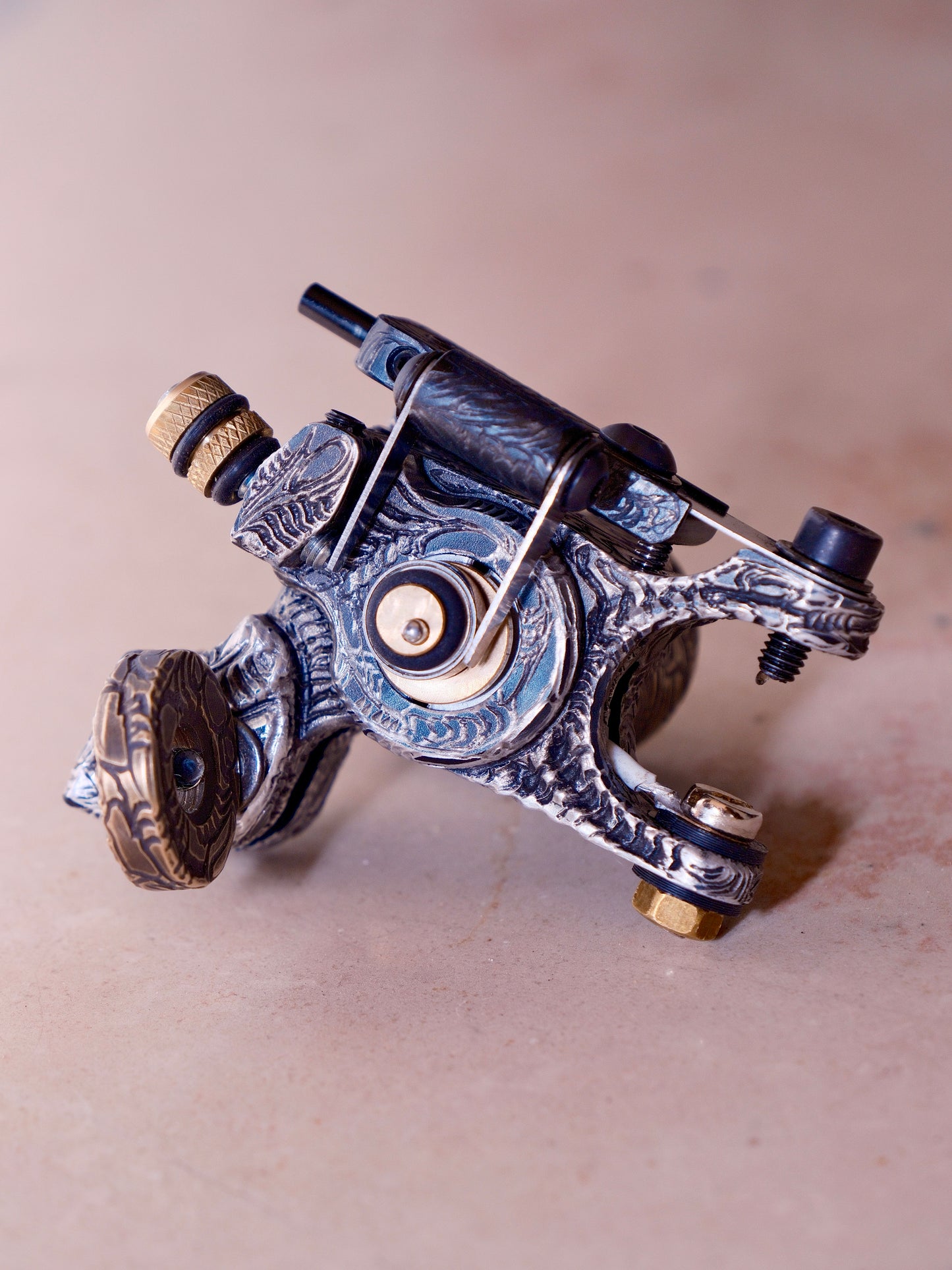 Esemplare unico- Brutale Mark 4 incisa a mano da STM tattoo machine (CLIPCORD/RCA) -